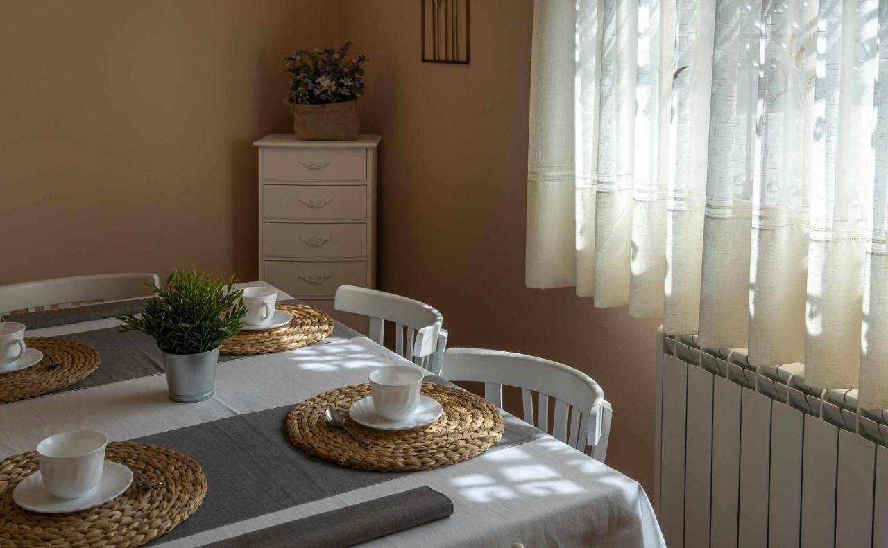 Casa Rural La Posada Del 42 Carrascalejo Екстериор снимка